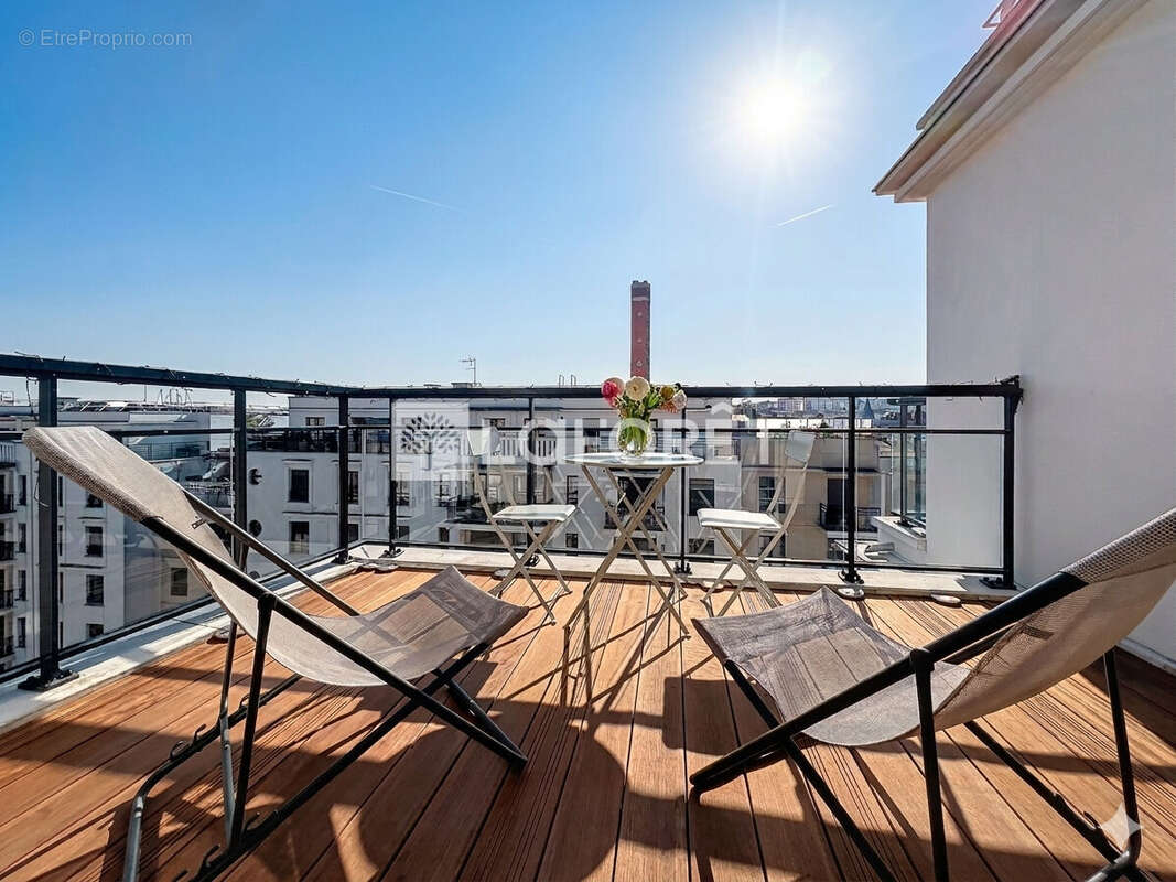 Appartement à SURESNES