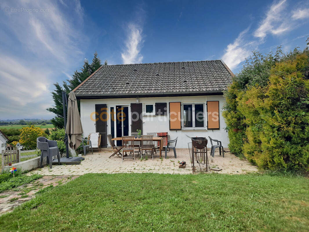 Petite maison indépendante au calme sur la commune de Falletans - photo 3