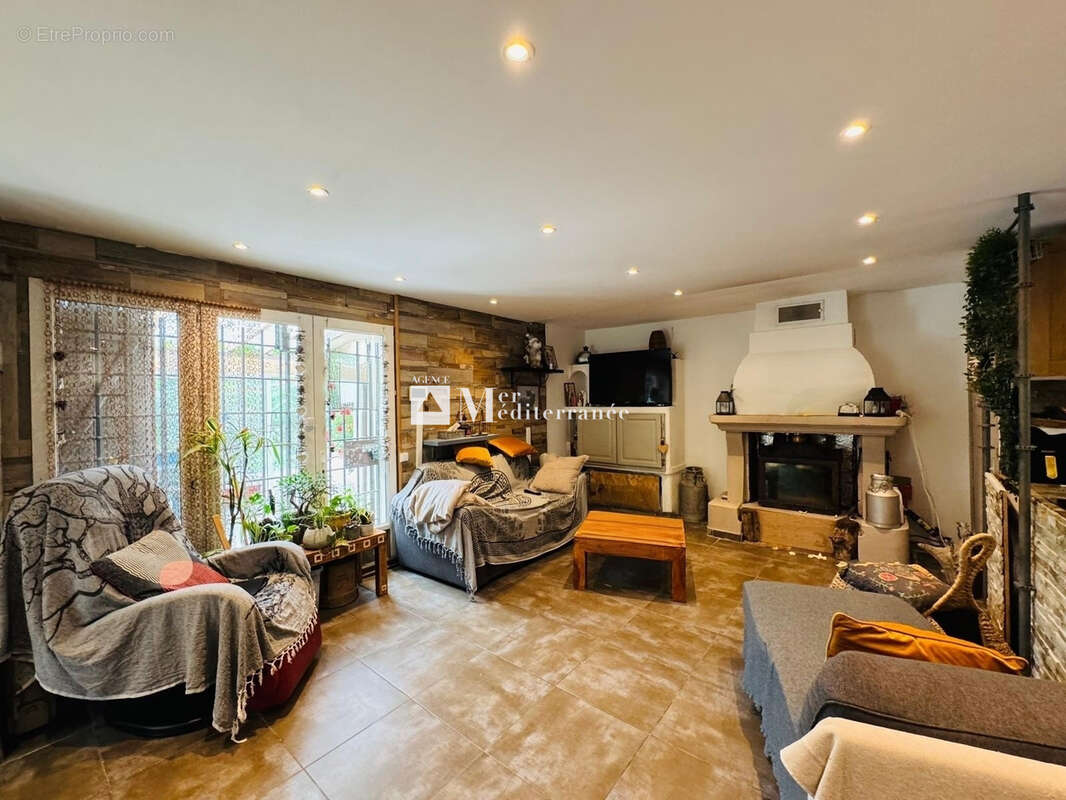 A Vendre - Maison à Ste Maxime (83120) - photo 8