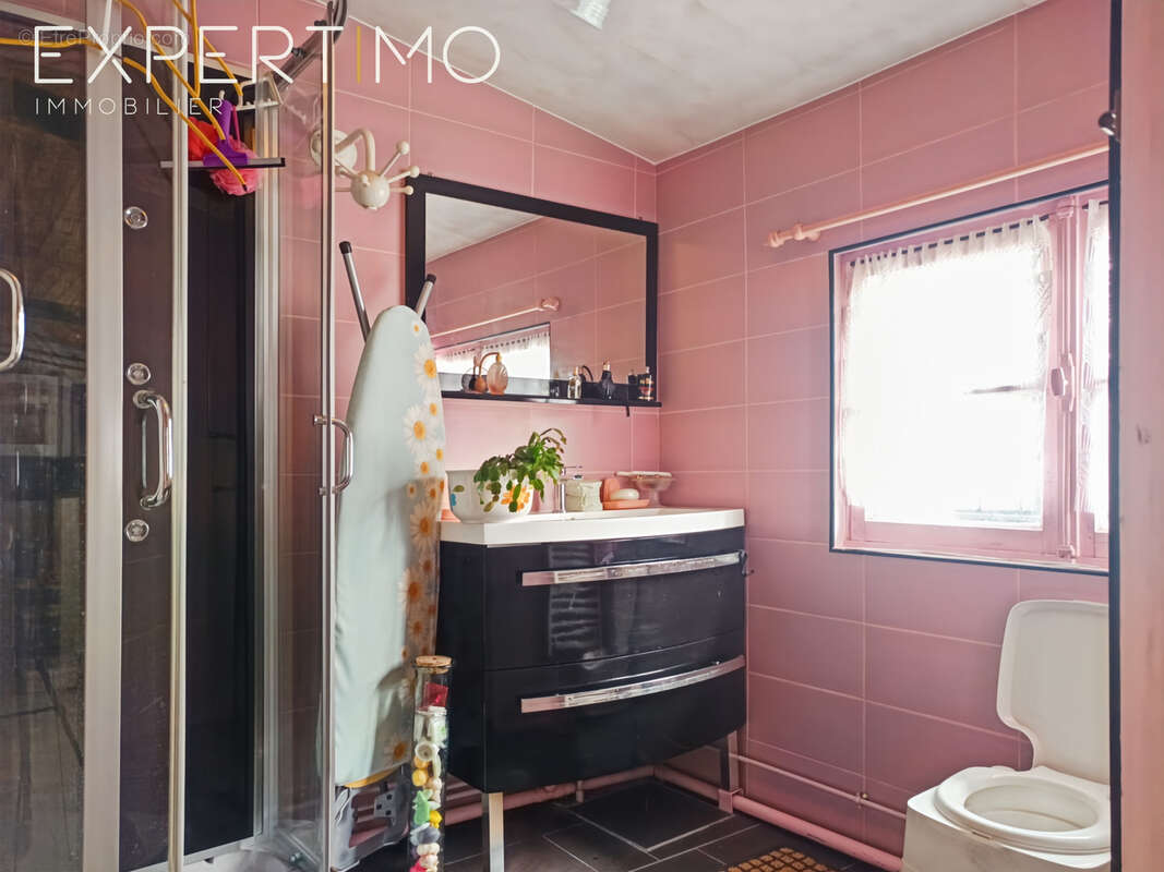 Maison à REGNIERE-ECLUSE