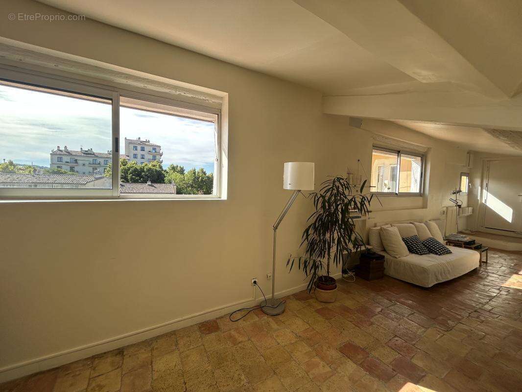 Appartement à AIX-EN-PROVENCE