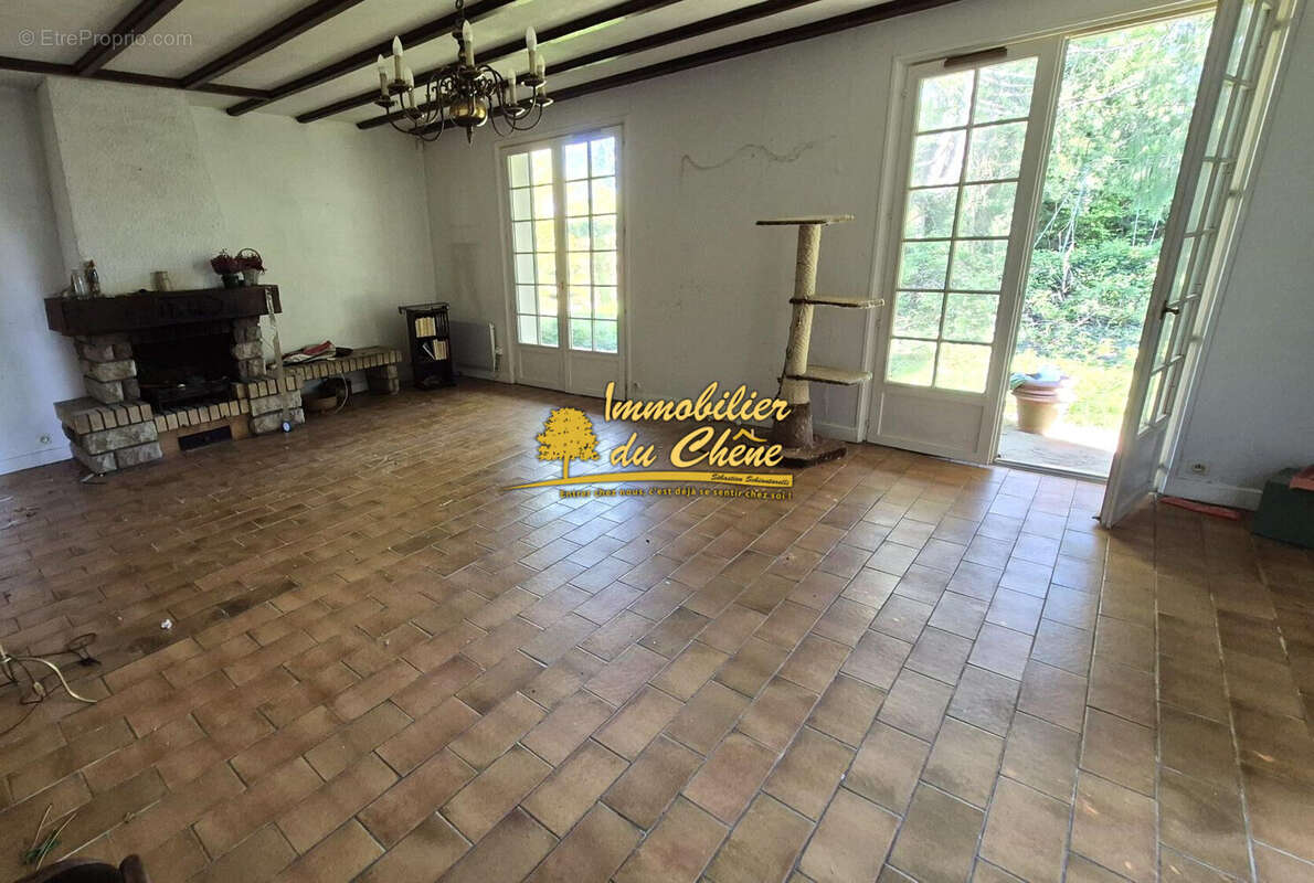 Maison à SAINT-SAUVEUR