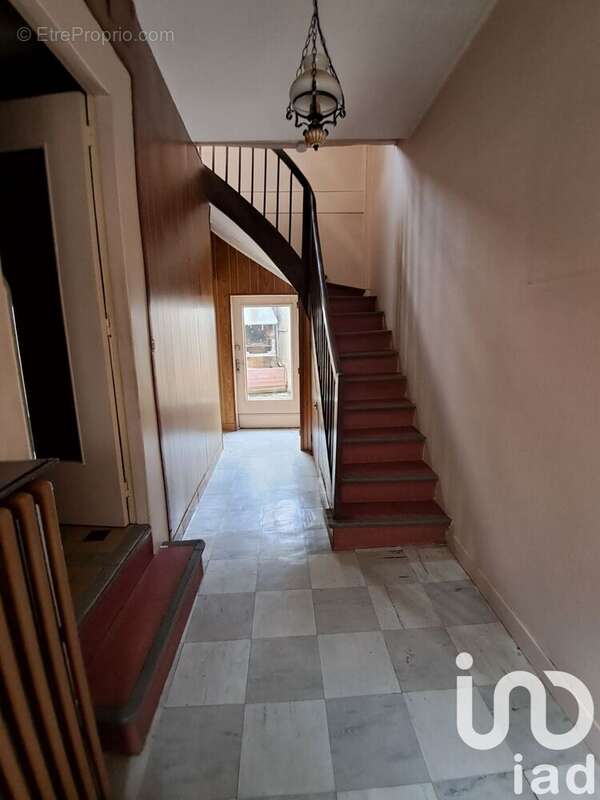 Photo 4 - Maison à LIGNY-LE-CHATEL