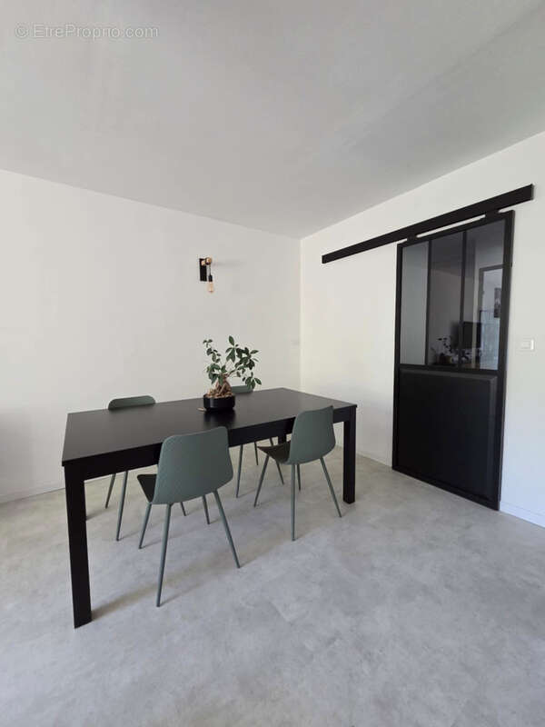 Appartement à VILLEFONTAINE