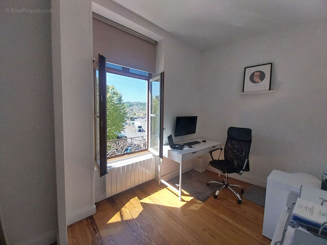 CENTRE VILLE  VIENNE 38200 Appartement de 70m² - photo 5