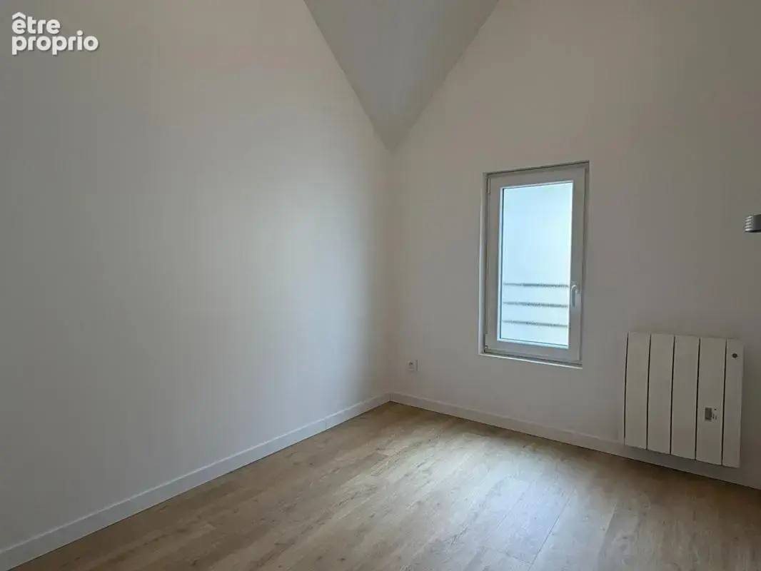 Immeuble avec local commercial et appartement de 3 pièces indépendant - photo 7