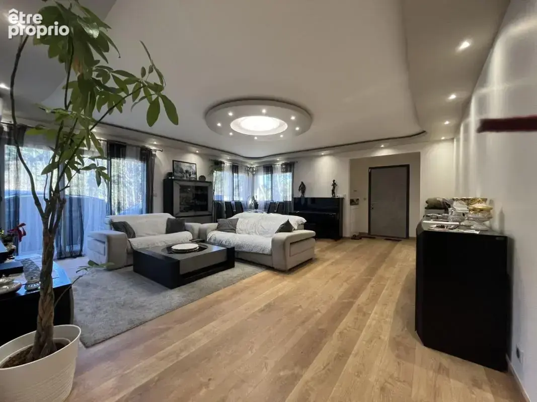 Maison 142 m² à Marseille-12e  - photo 3