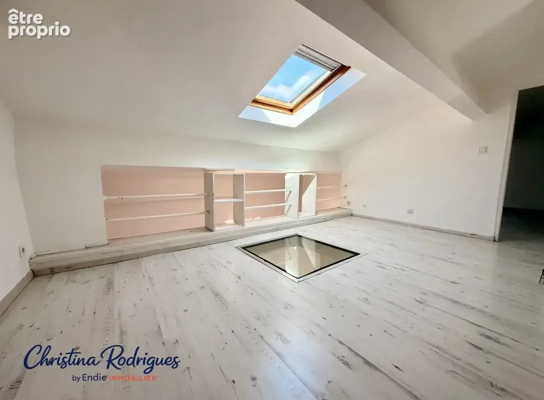 Lorgues appartement t4 en duplex - photo 9