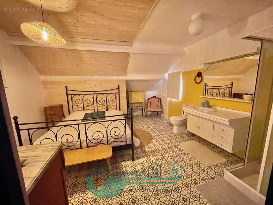 Maison 165 m² à Sens  - photo 6