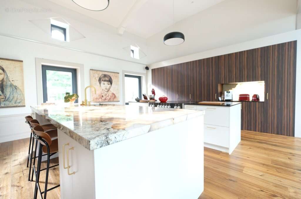 Maison à SAINT-JUST-SAINT-RAMBERT