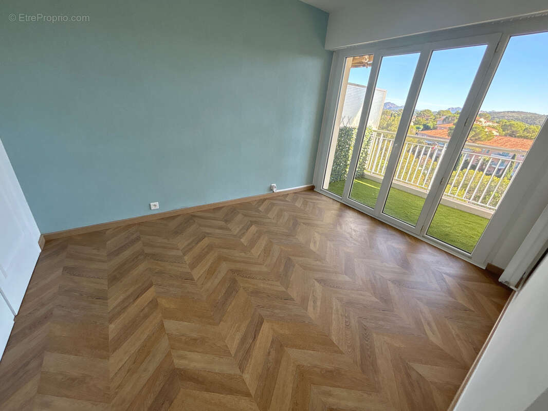 Appartement à SAINT-RAPHAEL