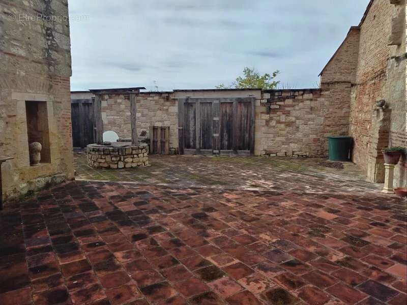 Maison à CLERMONT-SOUBIRAN