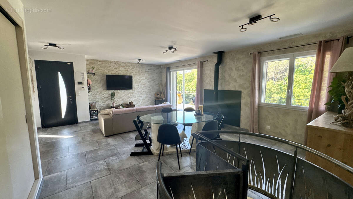 Maison à SAINT-DIDIER