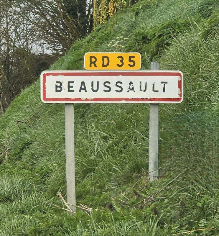 Terrain à BEAUSSAULT