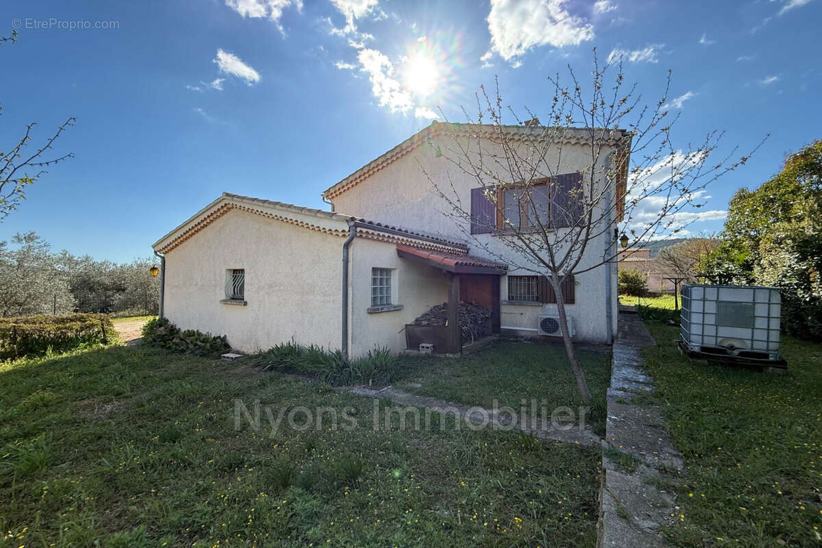 Maison à VINSOBRES