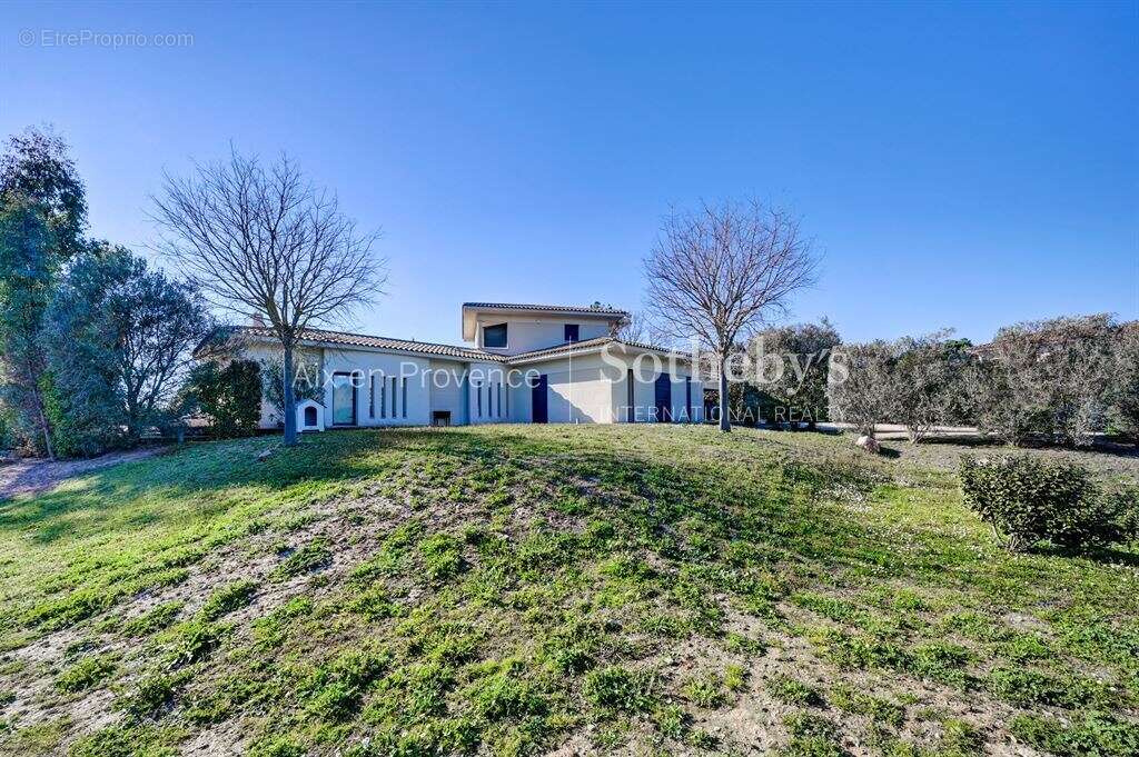 Maison à AIX-EN-PROVENCE