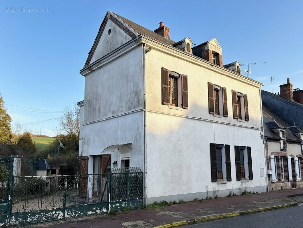 Maison à CHAMBEUGLE