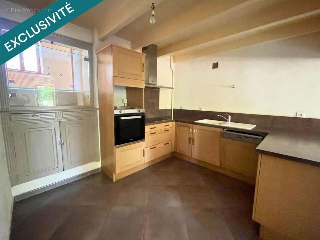 Maison 169 m² à Aydat  - photo 3