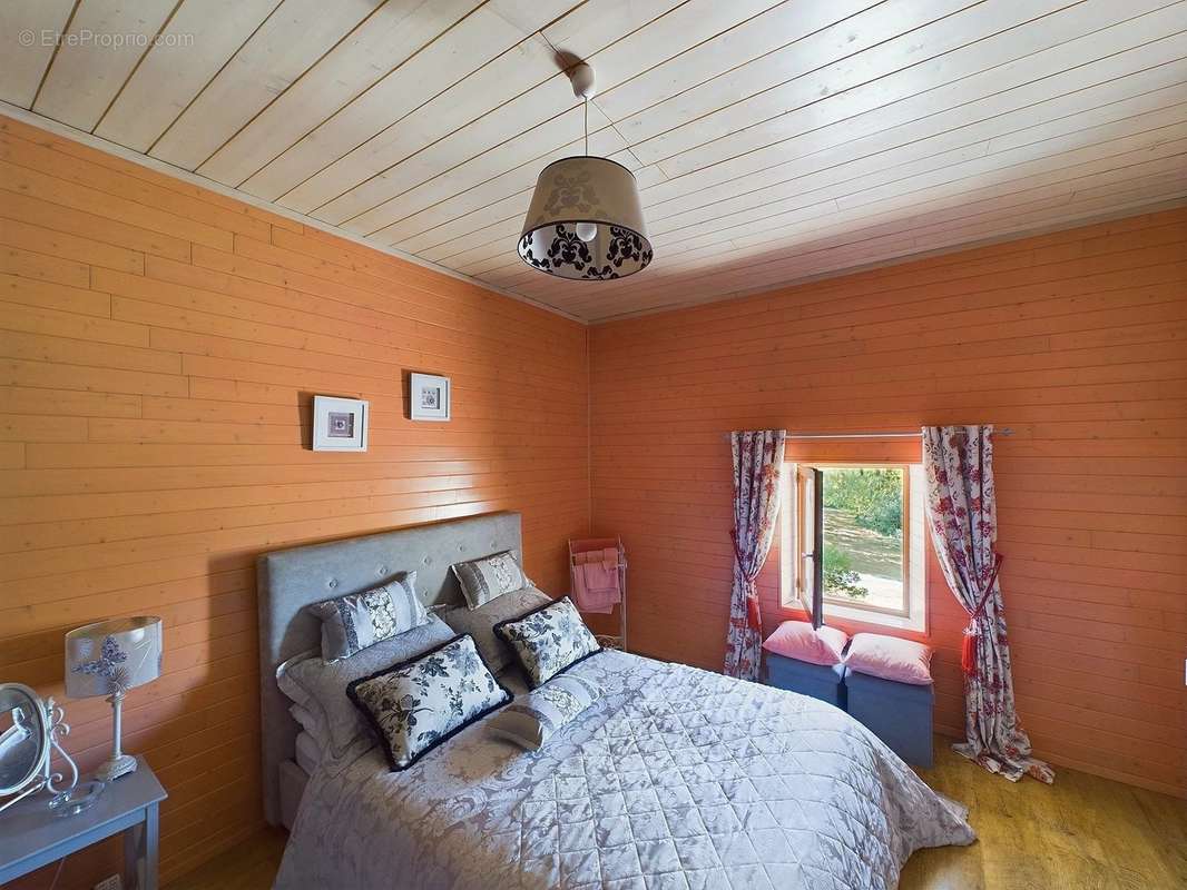 Maison à TOMBEBOEUF