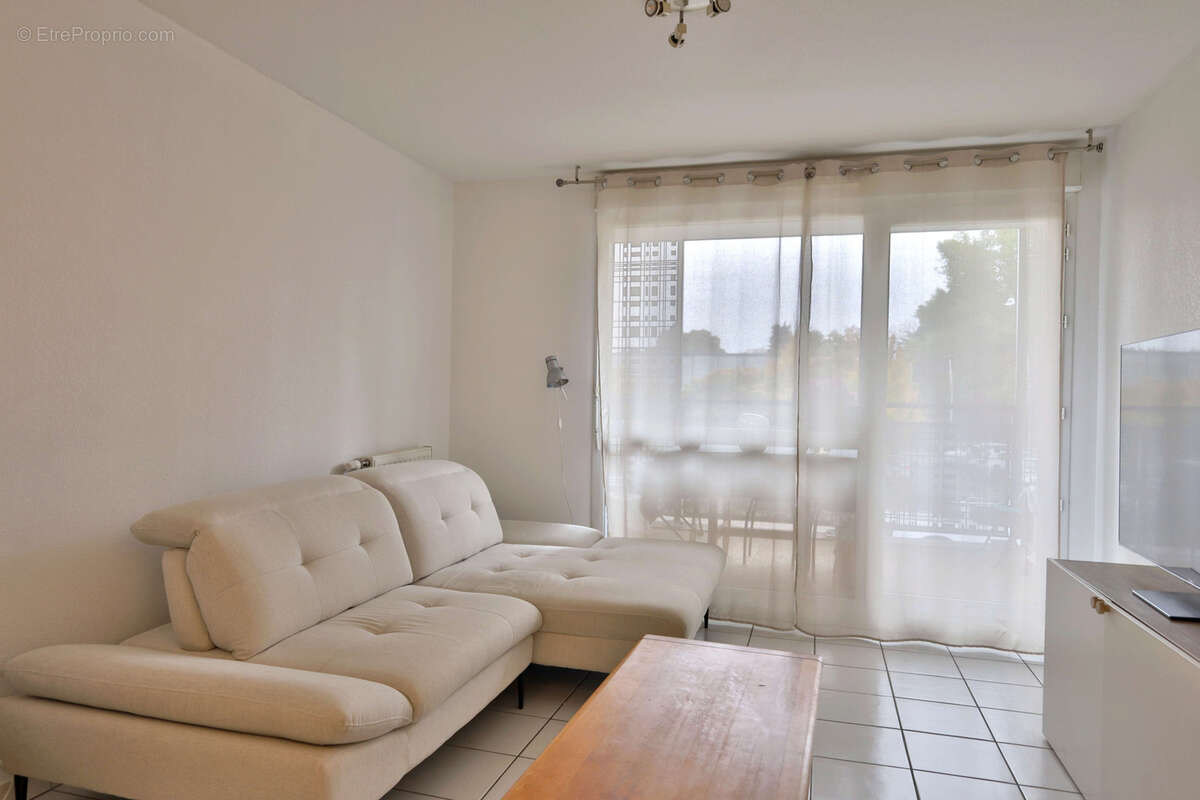 Appartement à VENISSIEUX