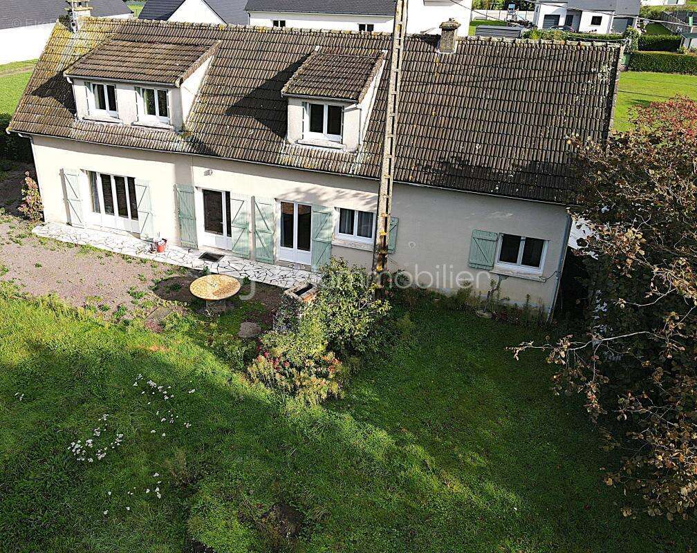 Maison à LE MOLAY-LITTRY