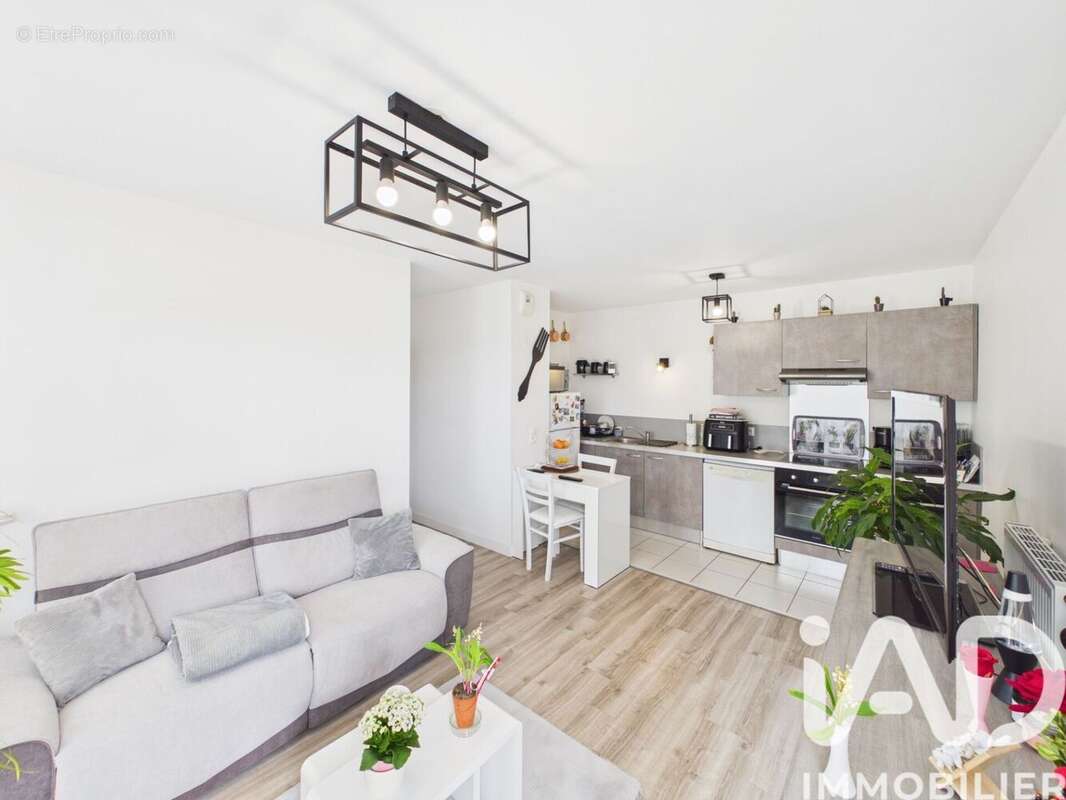 Photo 2 - Appartement à BOUSSY-SAINT-ANTOINE