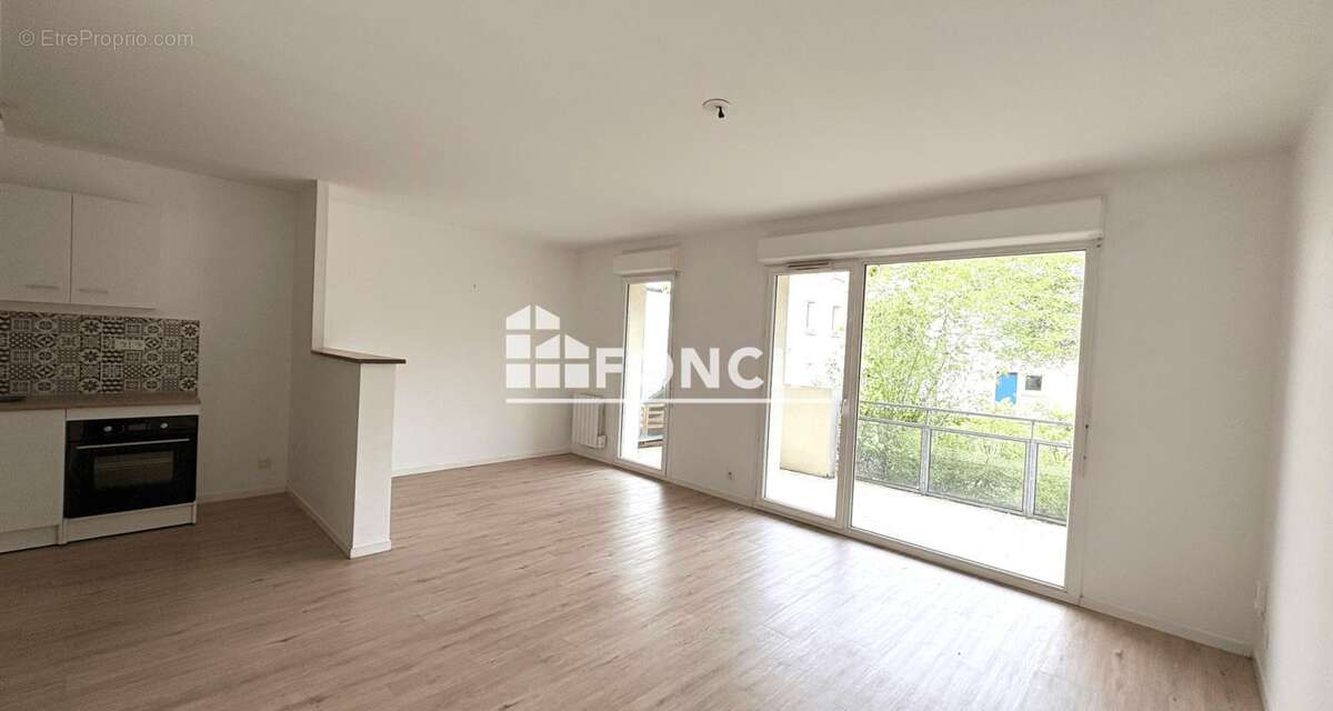 Appartement à THORIGNE-FOUILLARD