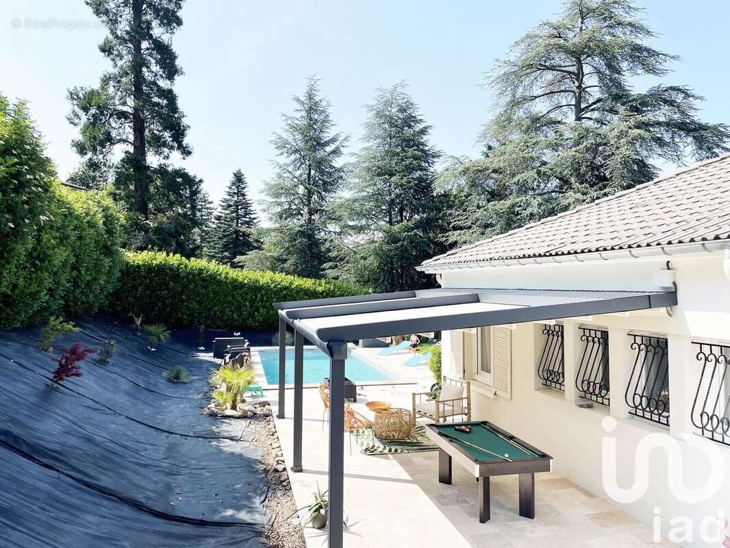 Photo 5 - Maison à SAINT-GENEST-LERPT