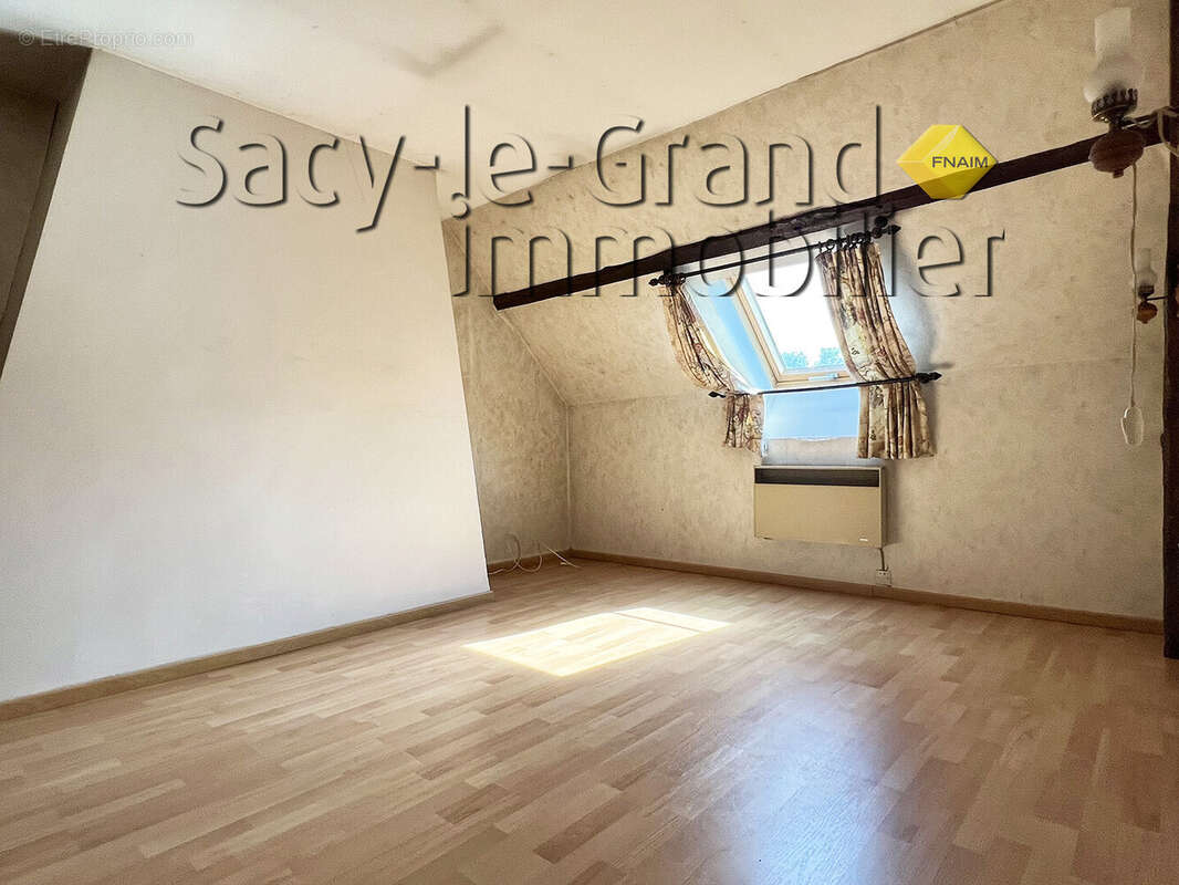 Maison à VERDERONNE