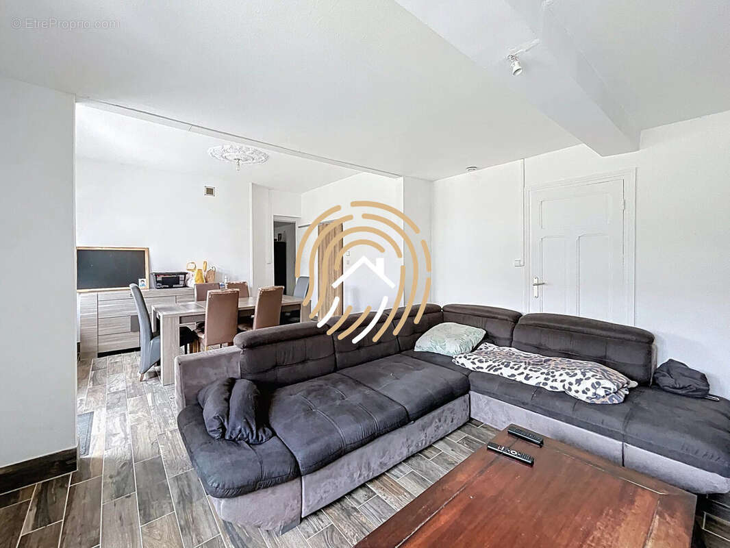 Maison 171 m² à Raimbeaucourt  - photo 7