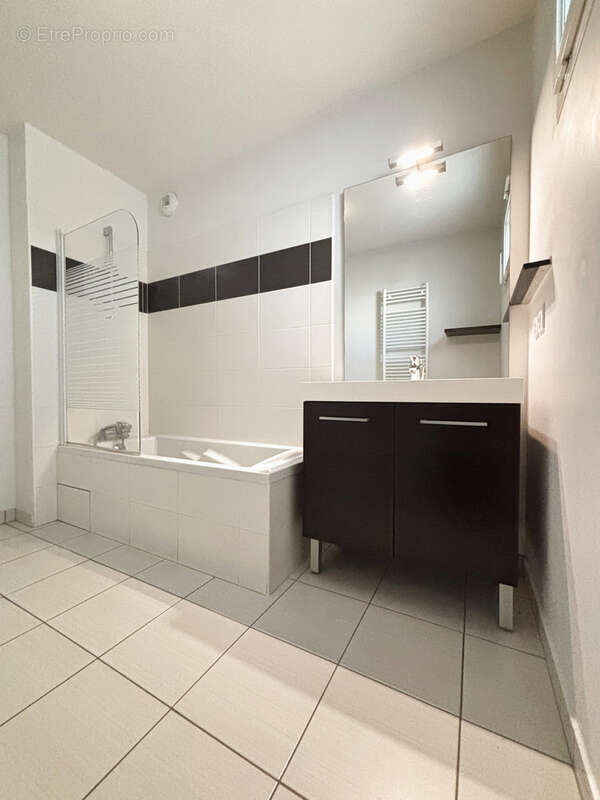 Appartement à BARBERAZ