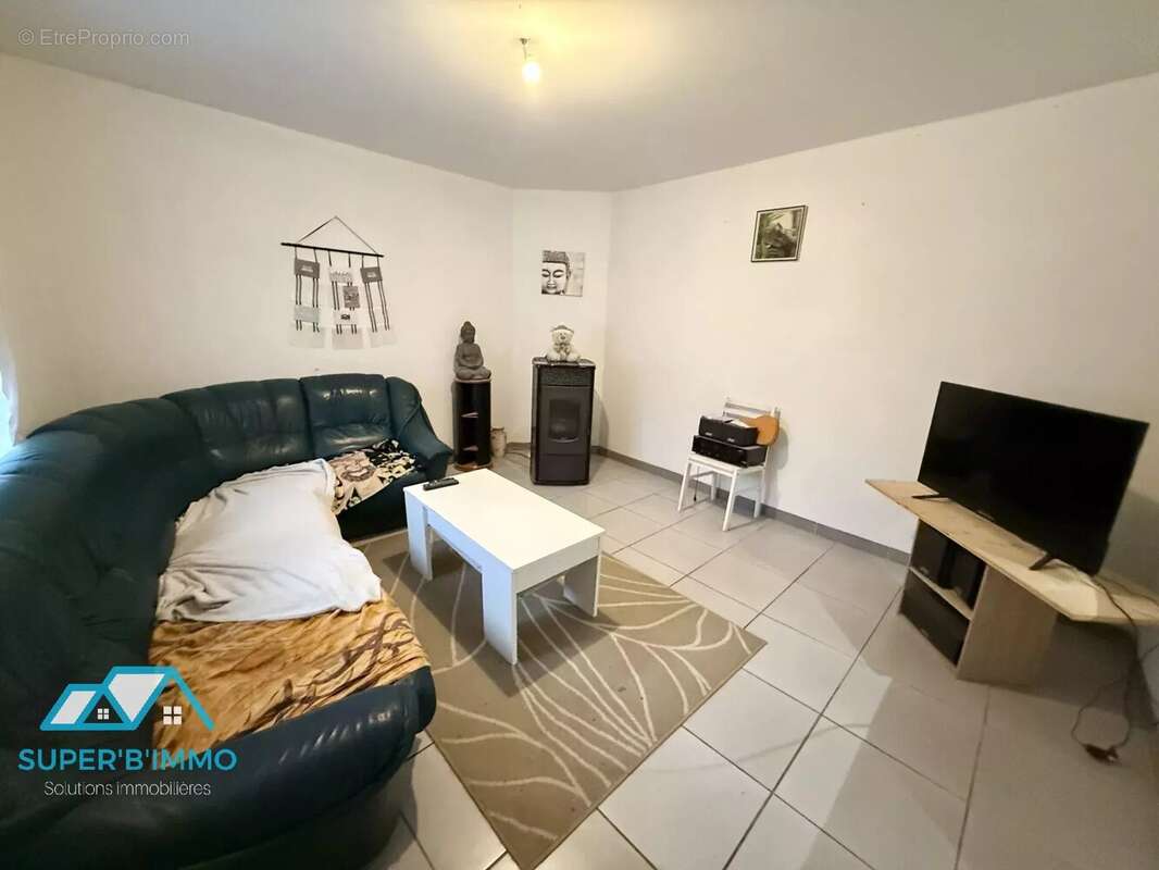 Maison à FRUGERES-LES-MINES