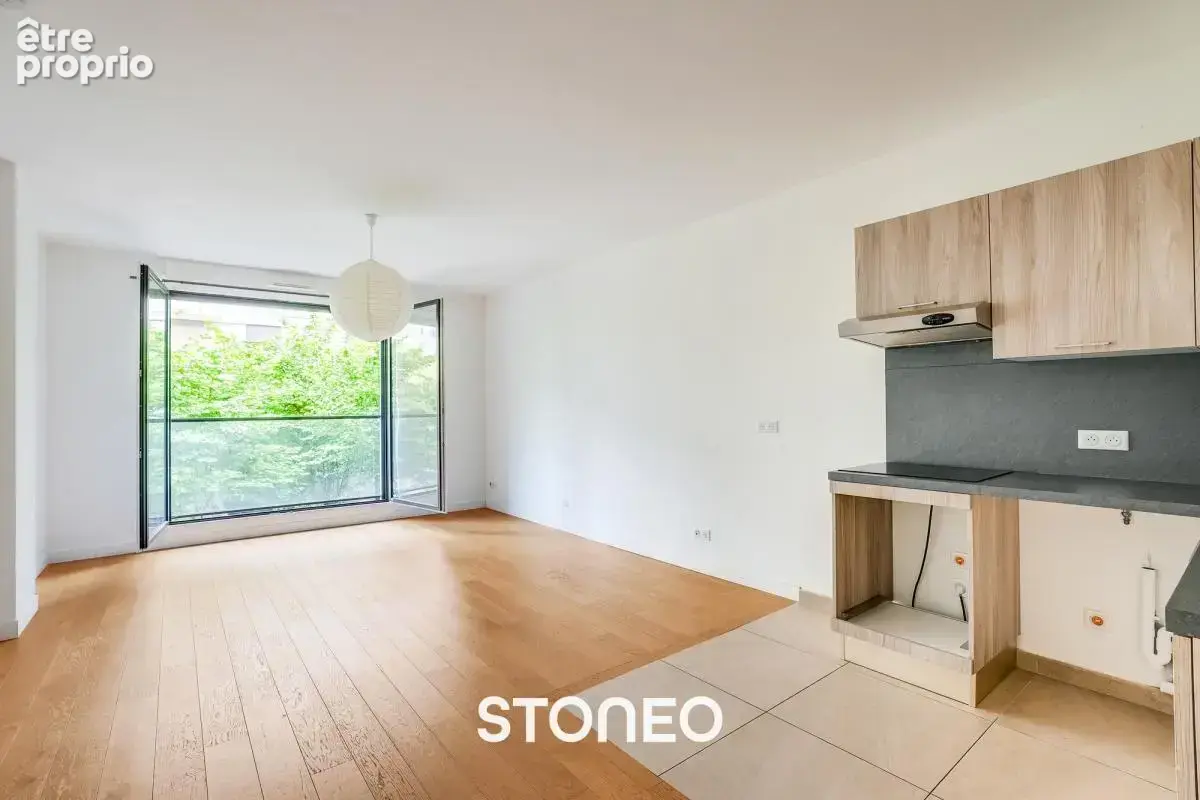 Appartement à ISSY-LES-MOULINEAUX