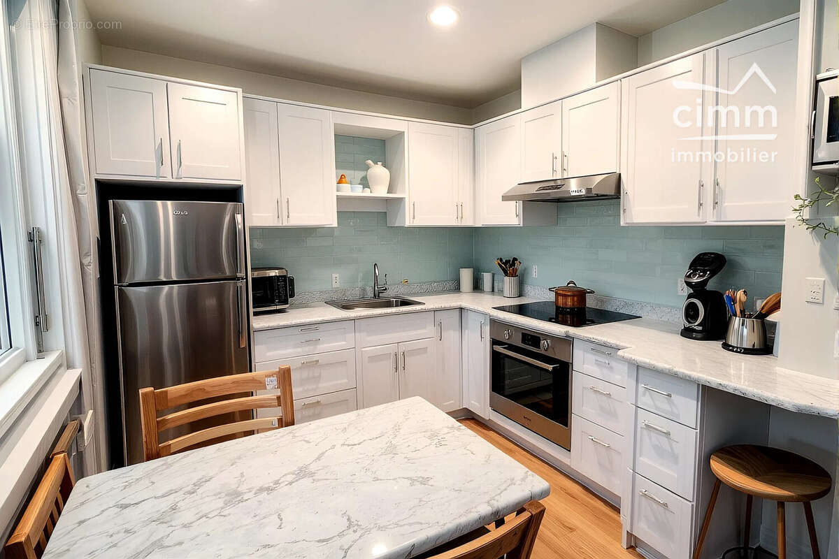 Maison à SAINT-SIMEON-DE-BRESSIEUX