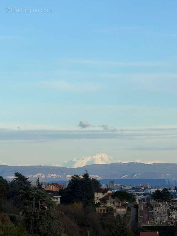 Appartement à SAINT-DIDIER-AU-MONT-D'OR
