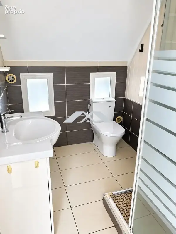 Maison 5 pièces 138 m² à vendre à Le Tampon (97430) - photo 7