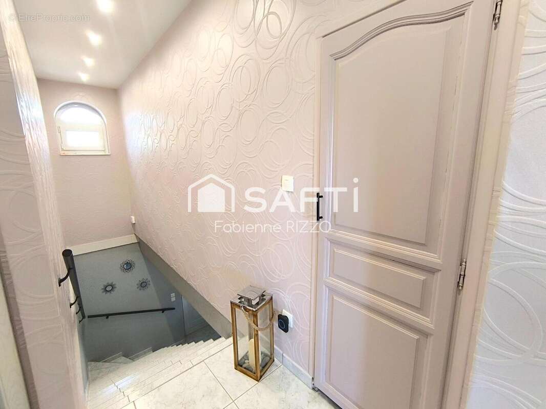 Maison 110 m² à Lelling  - photo 9
