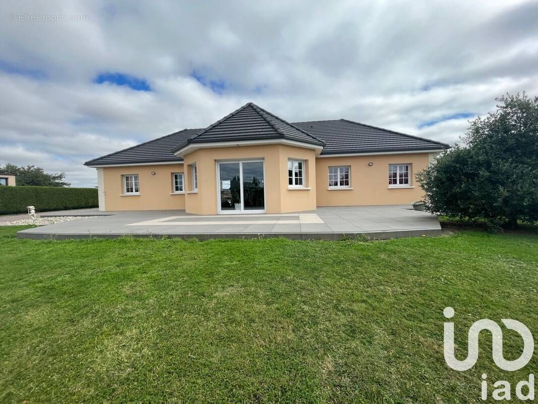 Photo 1 - Maison à MARBEUF