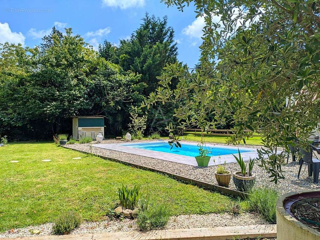 Maison à SALIES-DE-BEARN