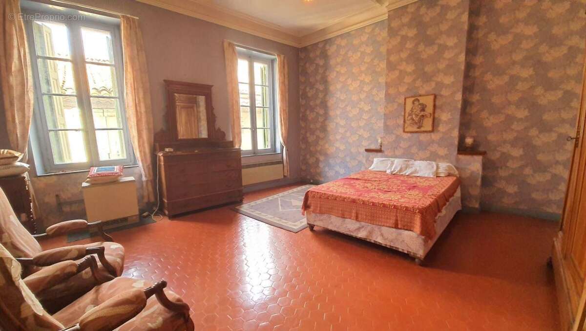Maison à MONTREDON-DES-CORBIERES