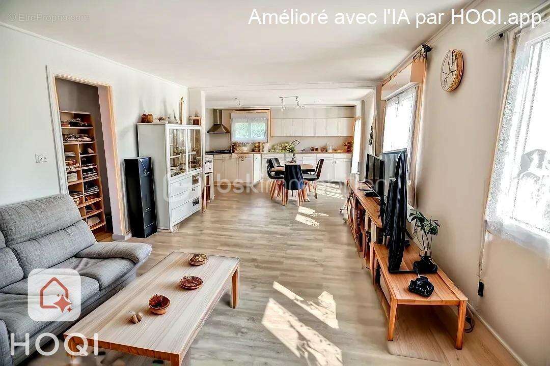 Maison à RUFFIAC