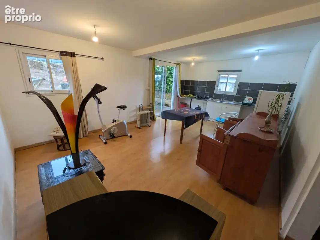 Belle maison familiale avec dépendance et jardin arboré - photo 23