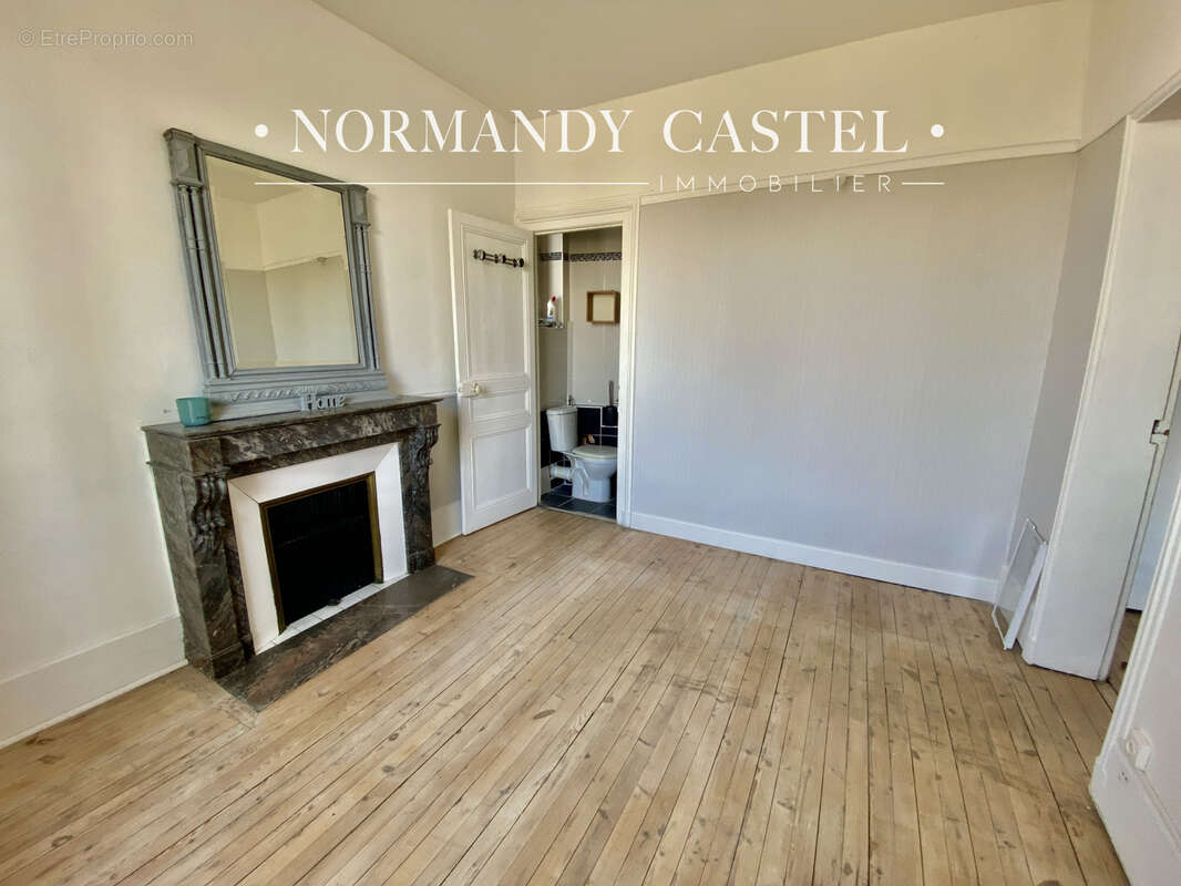 Appartement à TROUVILLE-SUR-MER