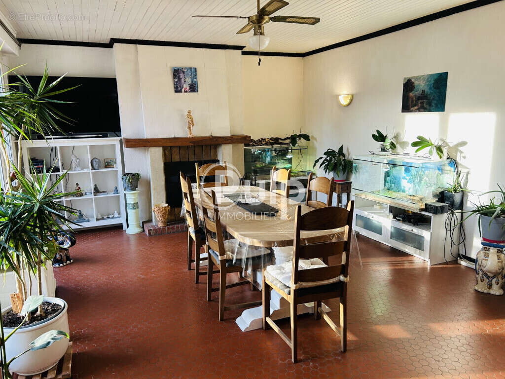 Maison à SIN-LE-NOBLE