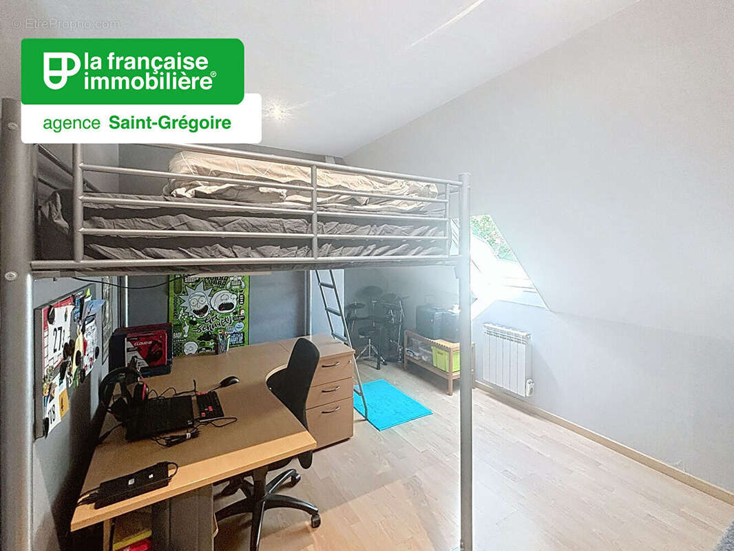 Maison à MONTREUIL-SUR-ILLE