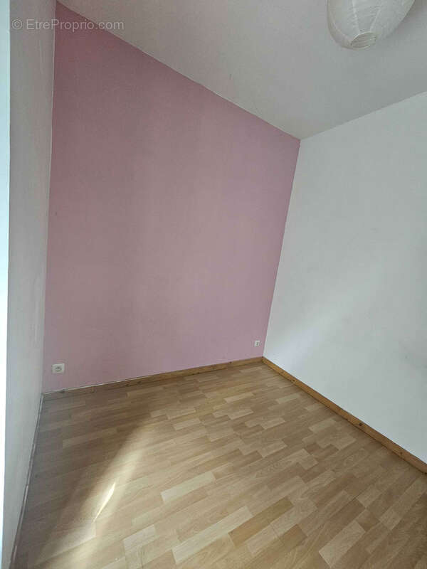 Appartement à MAUVES