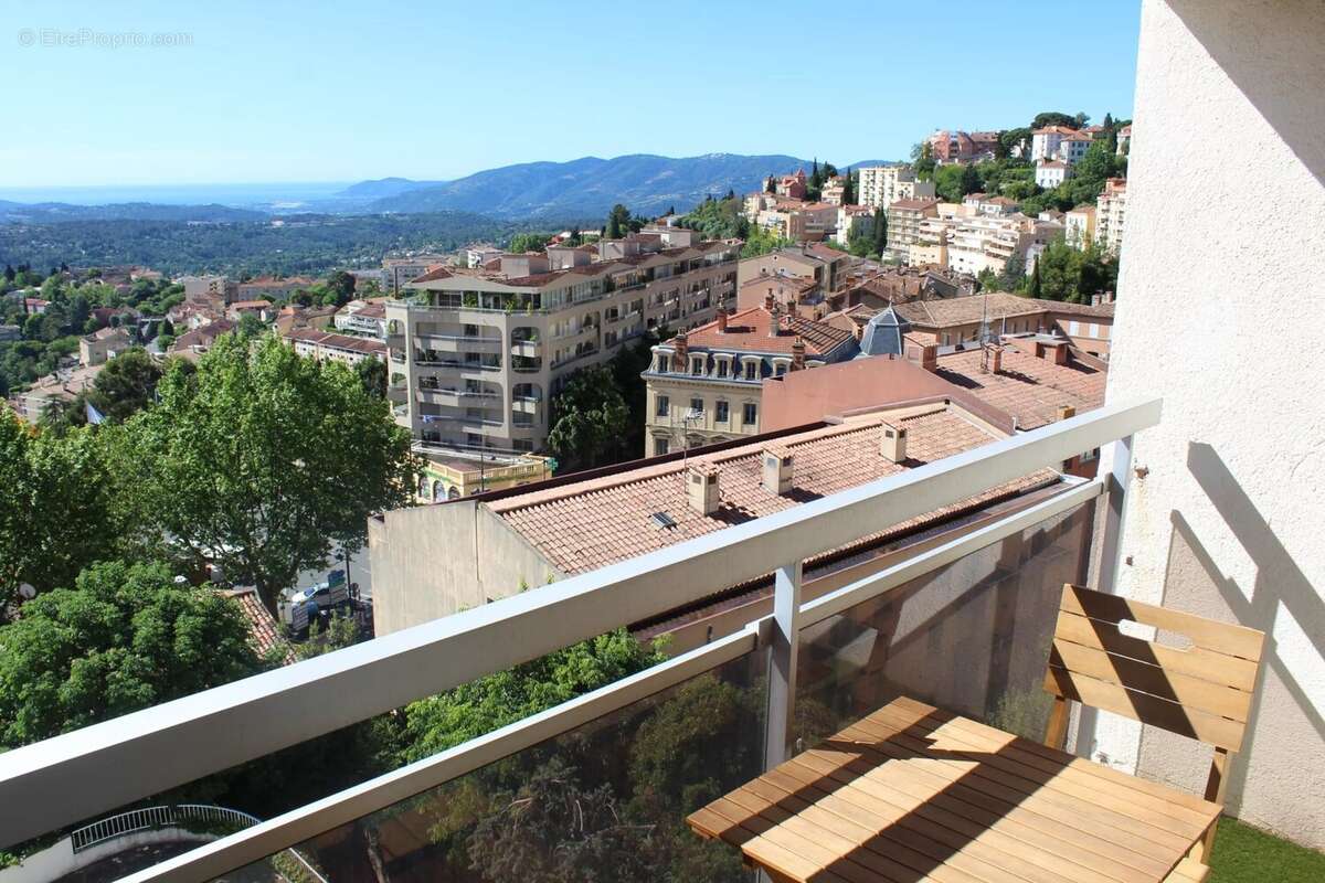 Appartement à GRASSE