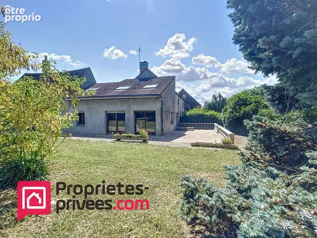 Maison 9 pièces et dépendances - photo 2
