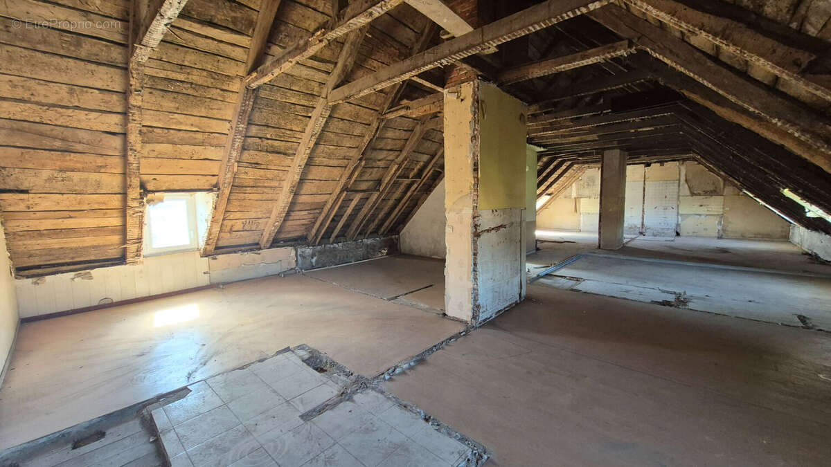 Appartement à BOZOULS