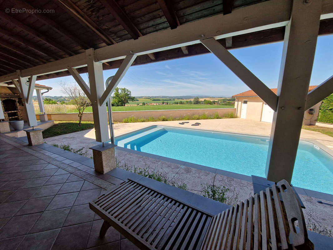Maison à MIONS